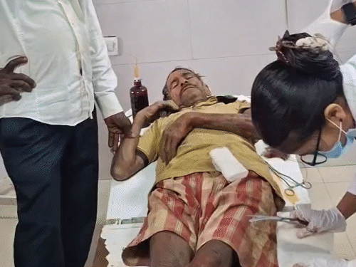 भोजपुर में जमीन विवाद में 2 भाइयों से मारपीट:पाटीदारों ने तलवार से किया हमला, छह कट्ठा जमीन का चल रहा है विवाद