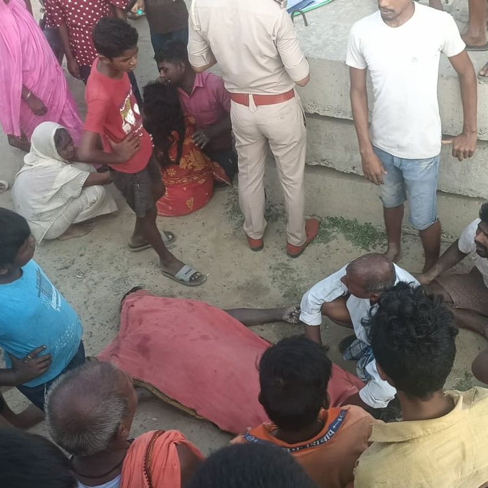 मधेपुरा में नदी में डूबने से युवक की मौत:परिजन बोले-देर शाम घर से निकला था, नदी में उपलाता मिला शव