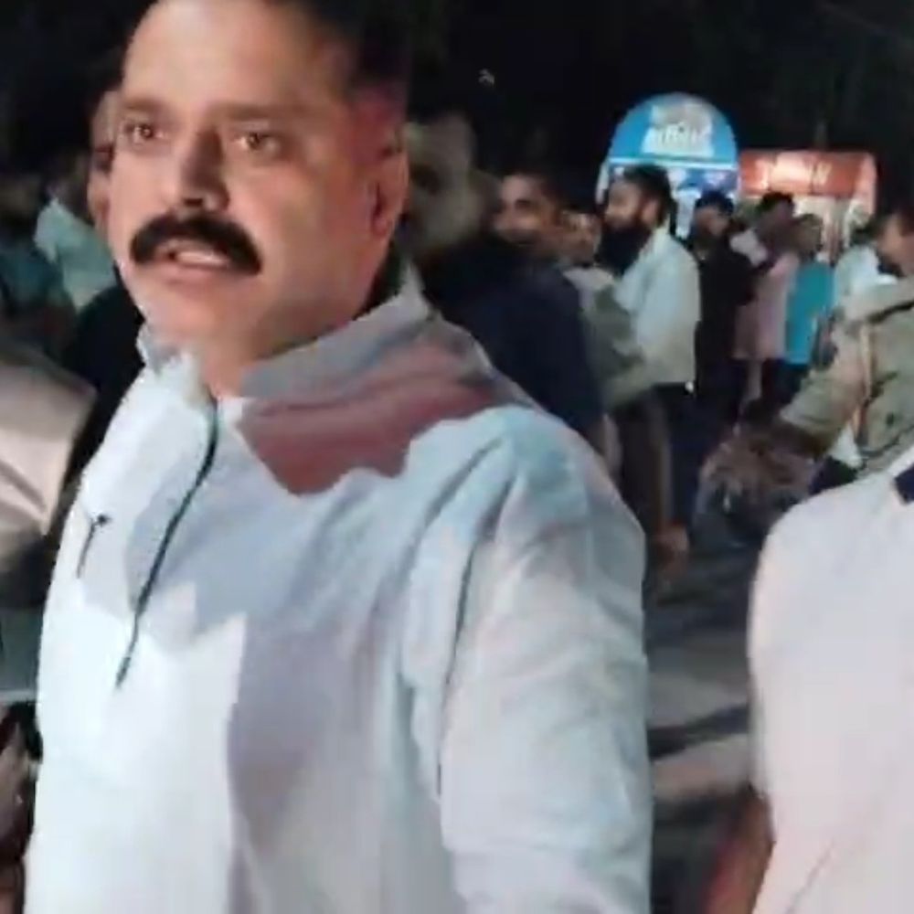 जमुई से महागठबंधन के उम्मीदवार बने मोहम्मद शमशाद आलम:पूर्व मंत्री विजय प्रकाश यादव ने दी बधाई, पूरी सहयोग का दिया भरोसा