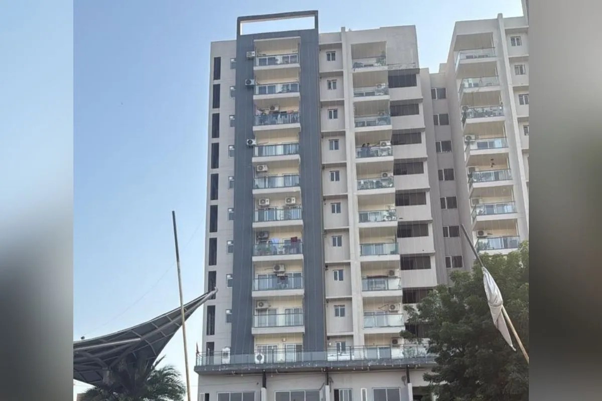 जयपुर में 13वीं मंजिल से कूदकर महिला ने दी जान, देवरानी के बेटे के कुआं पूजन में मुंबई से आई थी