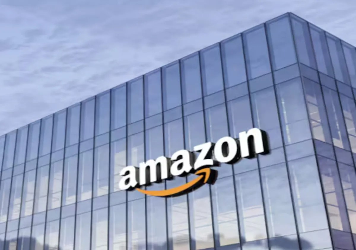 एमेज़ॉन निकालेगा 30,000 लोगों को नौकरी से, 2022 के बाद से सबसे बड़ी छंटनी