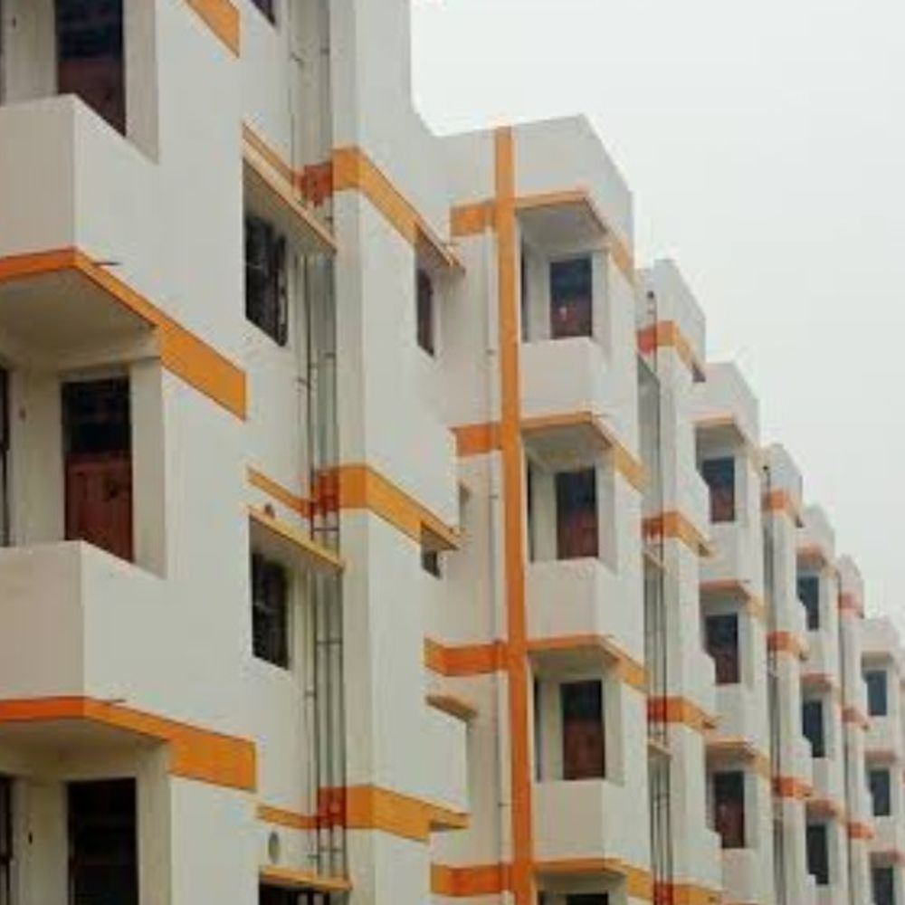 संतकबीरनगर में 100 एकड़ पर बनेगा आवास विकास कॉलोनी:मिलेंगे सस्ते दर पर मकान, तीन जगहों पर जमीन चिह्नित, डीएम कर रहे निगरानी