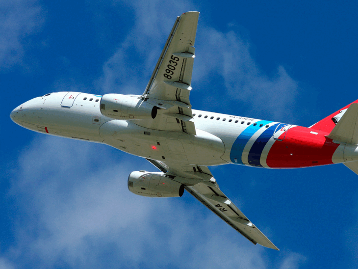 अब भारत में भी बनेंगे रूस के सिविल एयरक्राफ्ट SJ-100:देश के लिए गेम-चेंजर साबित हो सकता है, अभी 90% प्लेन्स इंपोर्ट होते हैं