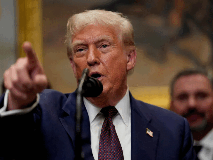 भारत का अमेरिका को एक्सपोर्ट चार महीने में 37.5% घटा:महंगे दामों पर कपड़े-ज्वेलरी US नहीं भेज रहे व्यापारी; ट्रम्प के 50% टैरिफ का असर