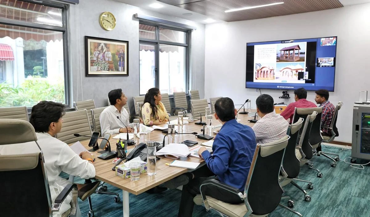 अशोकनगर की वास्तुकला में झलकनी चाहिए मध्य प्रदेश के राज घरानों की वीर गाथाएँ: सिंधिया