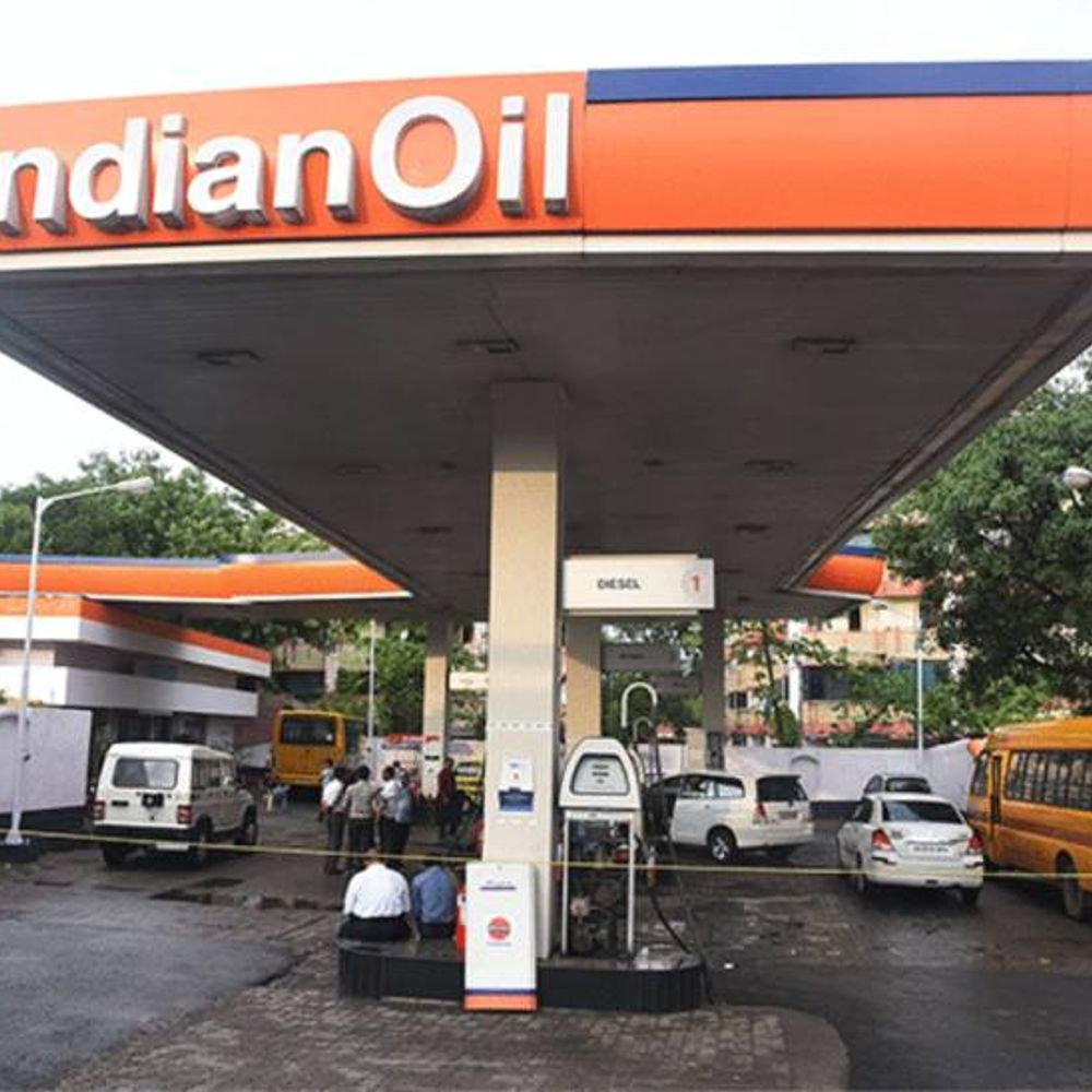 इंडियन ऑयल एक साल में घाटे से मुनाफे में आई:दूसरी तिमाही में मुनाफा ₹7,817 करोड़ रहा, पिछले साल ₹169 करोड़ का घाटा हुआ था