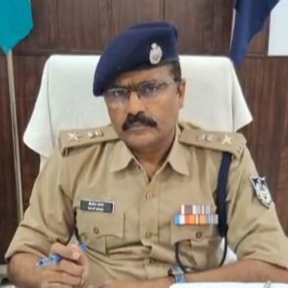 मऊगंज एसपी ने फरार आरोपियों पर इनाम घोषित किया:चार अलग-अलग आपराधिक मामलों में 6 अपराधियों की गिरफ्तारी पर पुरस्कार