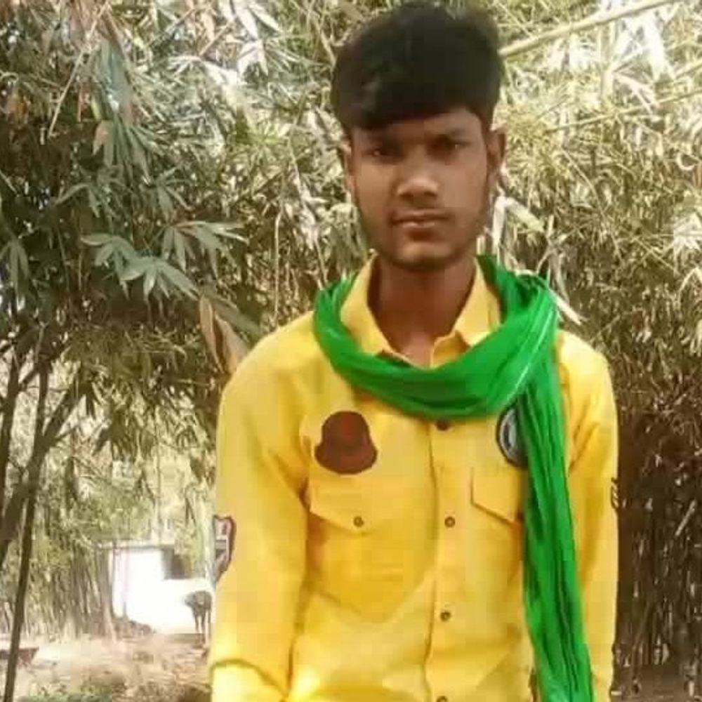 रेलवे स्टेशन पर टावर गिरने से दो मजदूरों की मौत:परिजन ने निर्माण कर रही कंपनी पर लापरवाही का आरोप लगाया, 16 नवंबर को कॉल कर बुलाया था