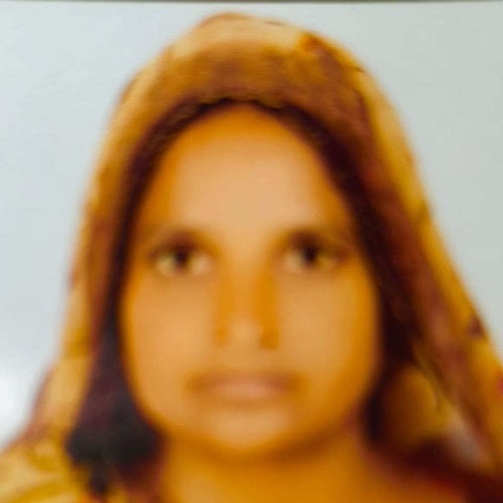 झांसी में महिला की मौत पर भिड़े मायका-ससुराल के लोग:ससुर बोले-बहू खुश थी, मृतक के मामा ने कहा-बीस साल भांजी को एक-एक पैसे के लिए तरसाया