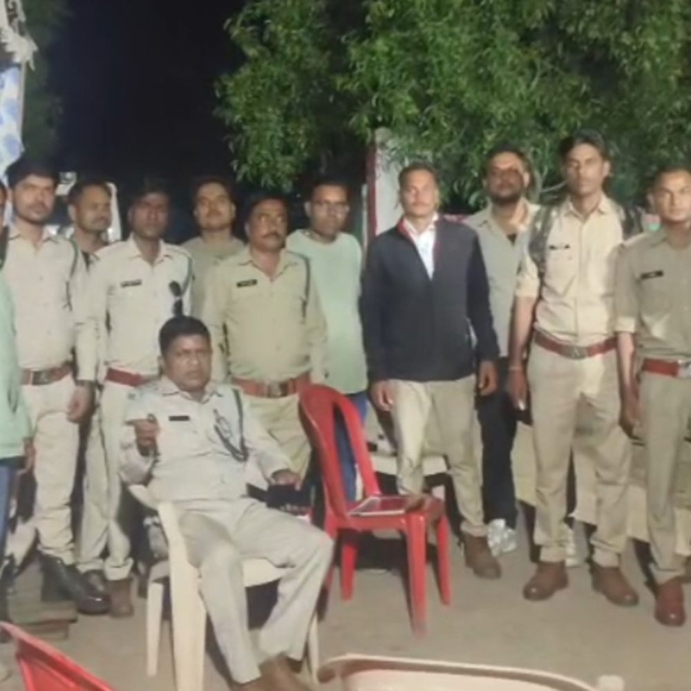 गुना में वन विभाग का यू-टर्न:अतिक्रमण हटाने 60 JCB में डीजल भराया, खाना बना, फिर आदेश आया- रुक जाओ