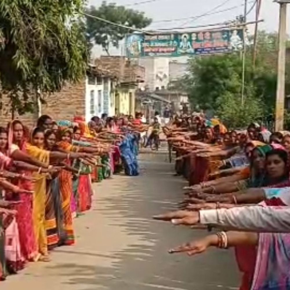 ‘मतदान हमारा अधिकार ही नहीं, जिम्मेदारी भी है’:भागलपुर में जीविका दीदियों ने चलाया जागरूकता अभियान, बोलीं- लोकतंत्र को मजबूत बनाना हमारा कर्तव्य है