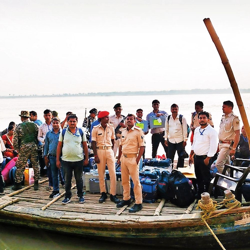 कर्मियों की रवानगी पूरी, शांतिपूर्ण मतदान को लेकर प्रशासन सतर्क