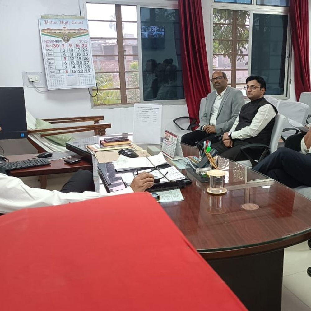 13 नवंबर को साल की अंतिम राष्ट्रीय लोक अदालत लगेगी:शिवहर में हुई बैठक में लिया गया फैसला, 10 साल पुराने मामले निपटाने का दिया निर्देश