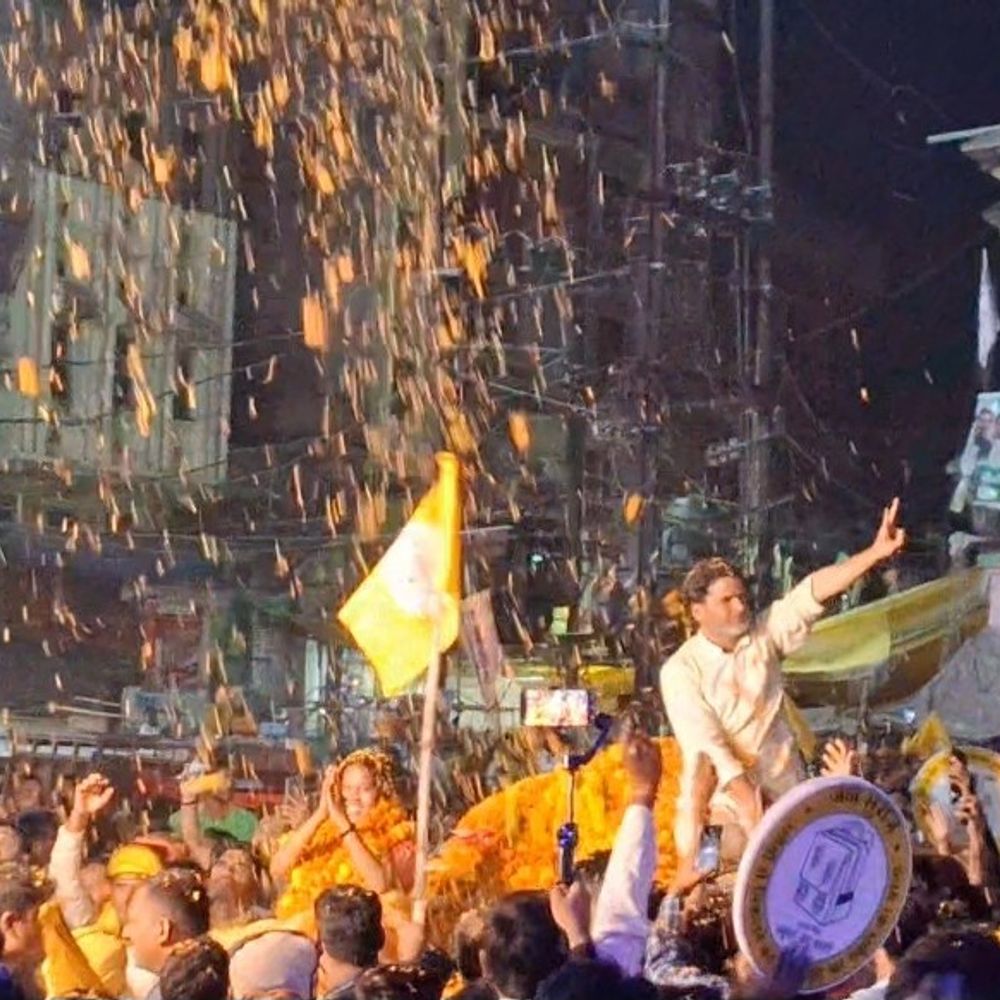 प्रशांत किशोर का मोहनिया में रोड शो:बोले- जन सुराज सत्ता में आई तो बेरोजगारों को बाहर नहीं जाना पड़ेगा