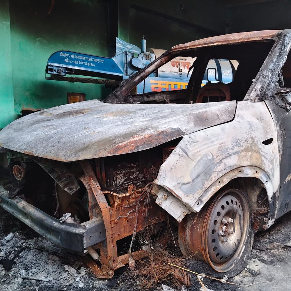 घर-गाड़ी आगजनी मामले में 12 दिन बाद भी कार्रवाई नहीं:सहरसा में पीड़ित ने SP और DIG से न्याय की गुहार लगाई