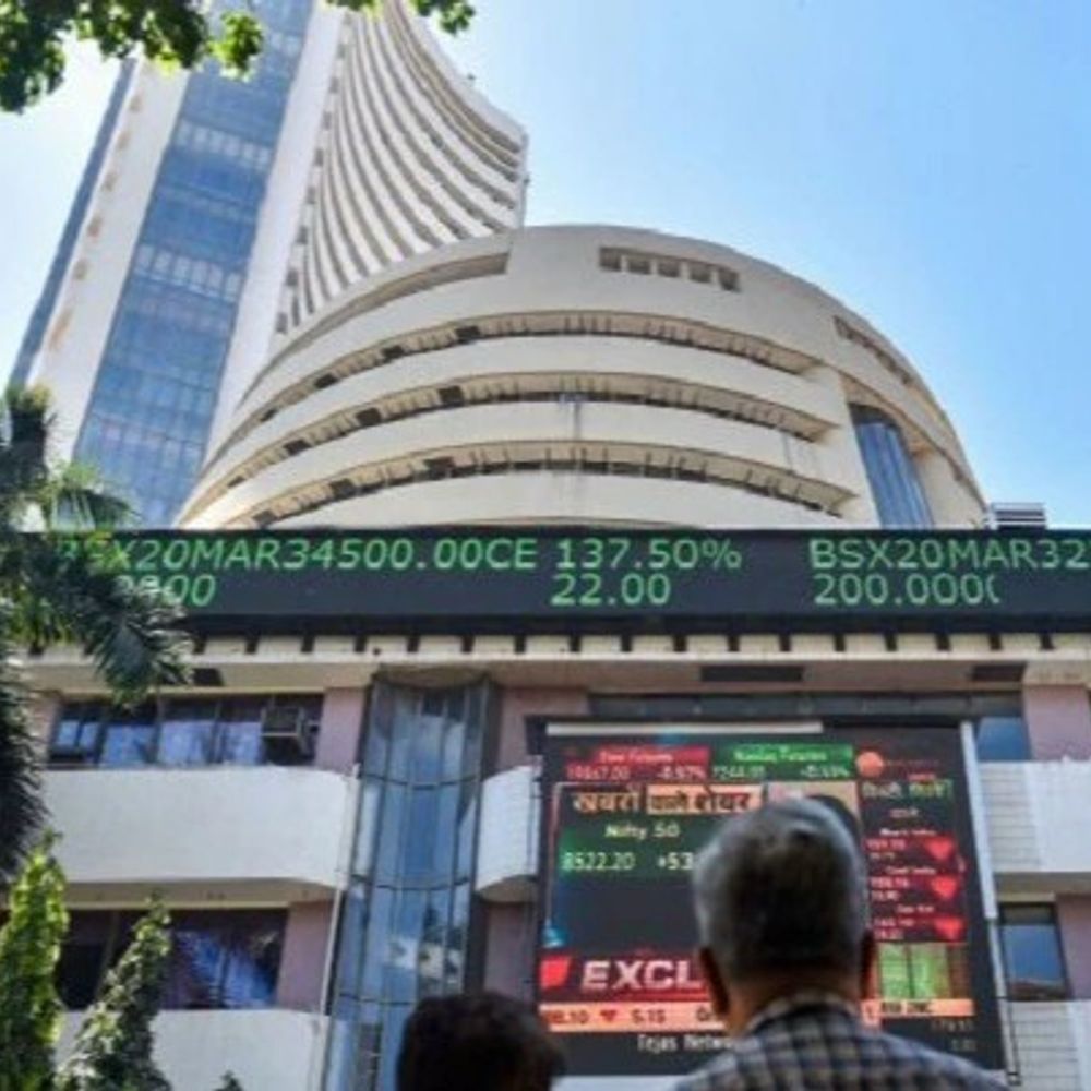 सेंसेक्स में 300 अंक की तेजी:ये 84,800 पर कारोबार कर रहा, निफ्टी भी 100 अंक चढ़ा; ऑटो और IT शेयस में बढ़त