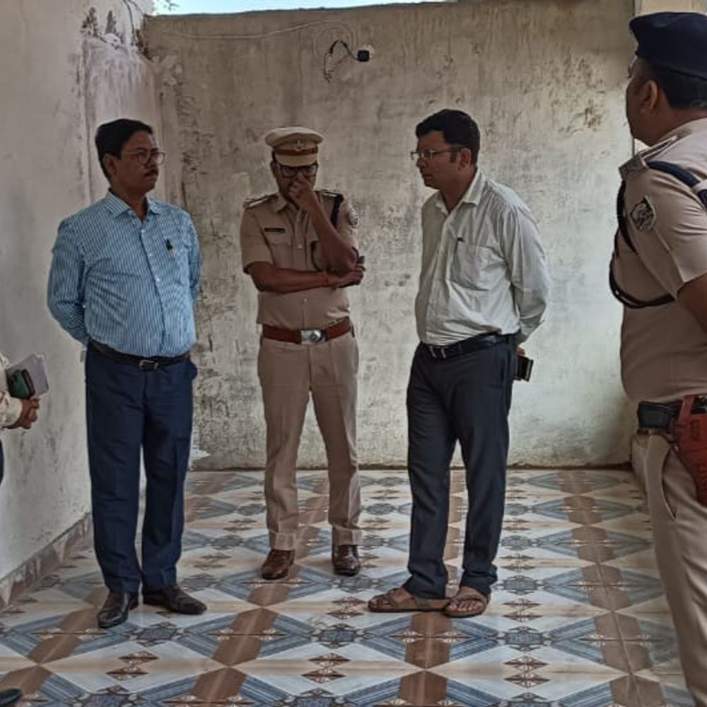 बांका जिले में चुनाव की तैयारी अंतिम चरण में:11 नवंबर को होगा मतदान, अधिकारियों ने मॉक पोल और सुरक्षा व्यवस्था का लिया जायजा