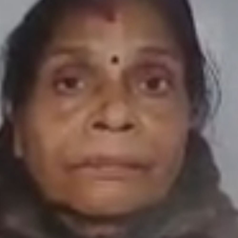 सीतापुर में बुजुर्ग महिला की पीटकर हत्या:दीवार बनाने पर हुआ विवाद, ईंट से हमला करने का आरोप