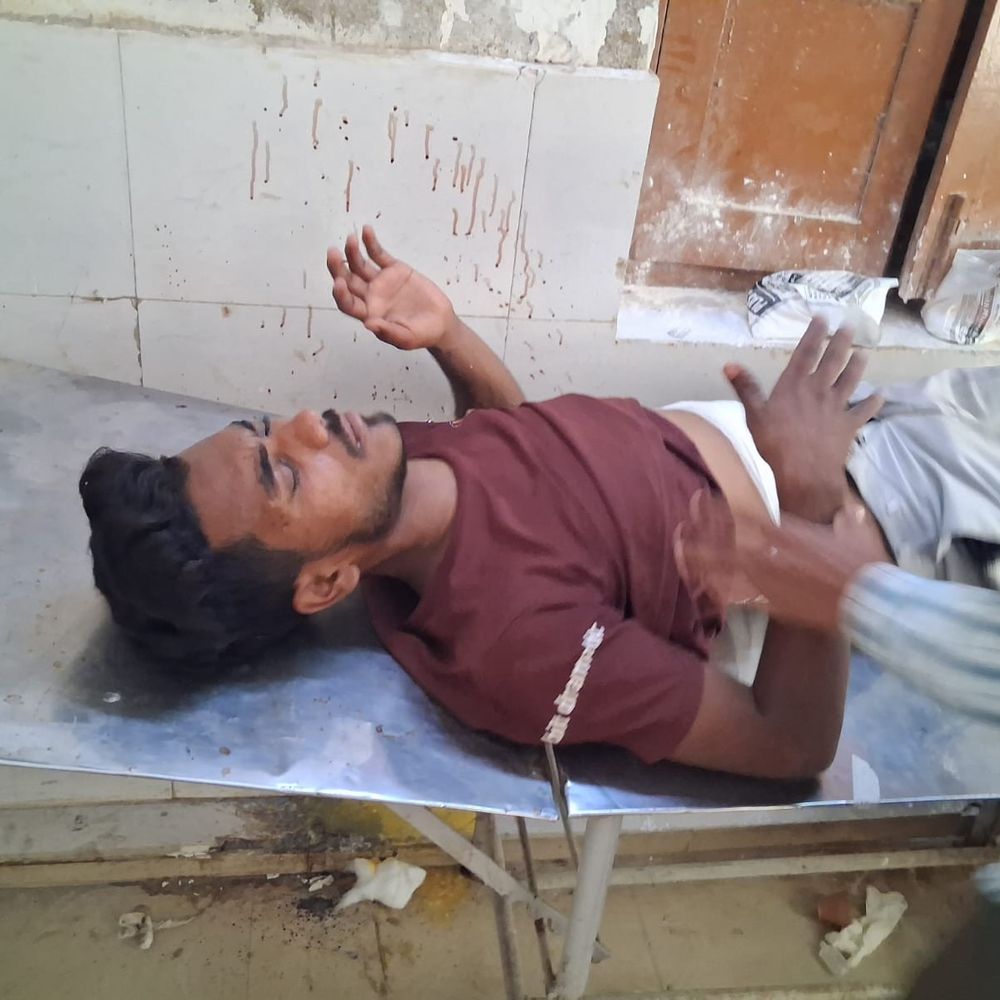 देवरिया में युवक को पेट में मारी गोली:रुपयों के लेनदेन में वारदात को दिया अंजाम, गंभीर हालत में रेफर