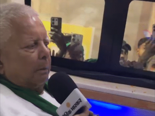 लालू का दानापुर में बाहुबली के लिए मेगा रोड शो:भास्कर से बोले- बीजेपी को जनता उखाड़ फेंकेगी, 14 नवंबर को तेजस्वी की सरकार बनेगी