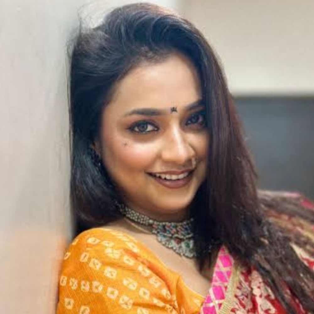 बेतिया में आज आस्था सिंह-कल्लू का रोड शो:निर्दलीय प्रत्याशी रोहित सिकारिया के लिए करेंगे प्रचार, रेणु देवी से मुकाबला