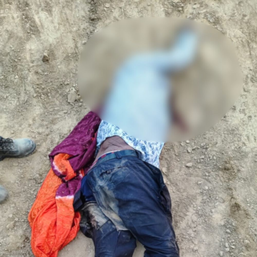 फरीदाबाद में क्रेन पलटने से ऑपरेटर की मौत:सामान उठा रहा था, अचानक हुई डिसबेलेंस, यूपी का रहने वाला है मृतक