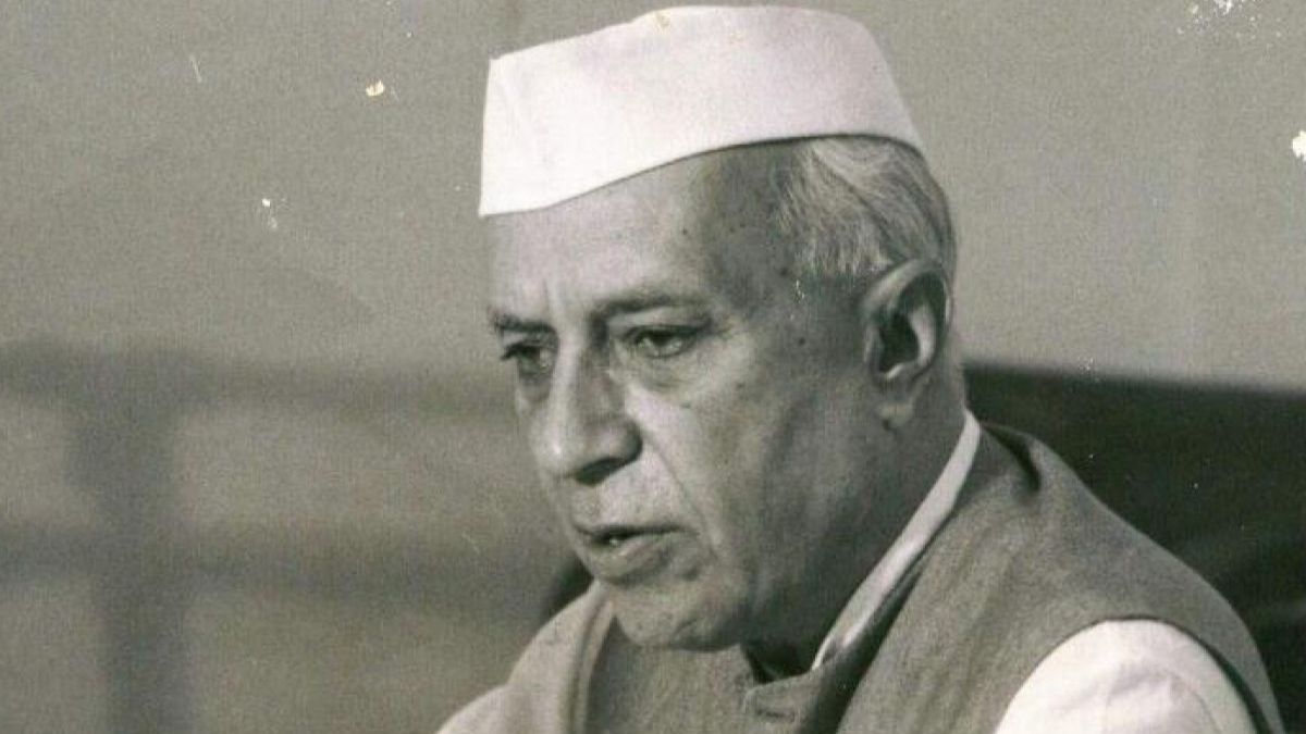 Jawaharlal Nehru Quotes: बाल दिवस के मौके पर पढ़िए पंडित जवाहरलाल नेहरू के अनमोल विचार