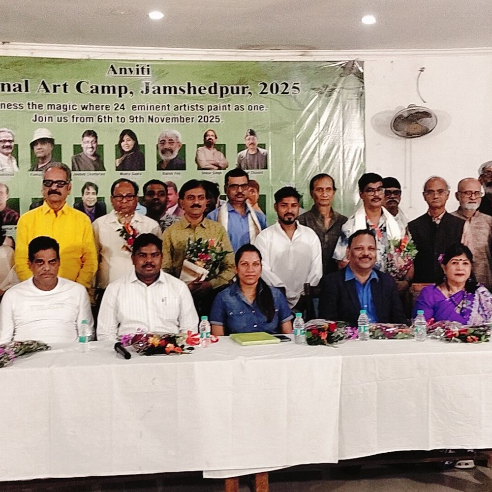जमशेदपुर के मानगो में नेशनल आर्ट कैंप शुरू:देश भर से 25 कलाकार हुए शामिल, 4 दिन चलेगा वर्कशॉप; अंतिम दिन लगेगी प्रदर्शनी