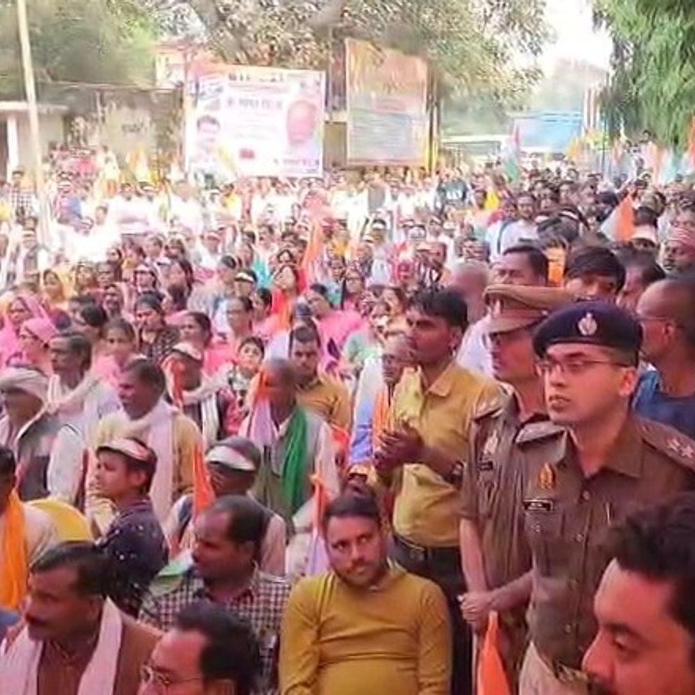 उन्नाव में सरदार पटेल जयंती पर एकता यात्रा:प्रभारी मंत्री ने दिया एकता का संदेश, बोले प्रधानमंत्री ‘श्रेष्ठ भारत’ बनाने का कार्य कर रहे