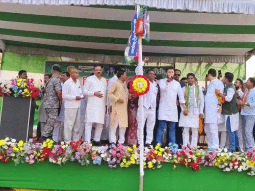 मुजफ्फरपुर के साहेबगंज में आज चिराग की चुनावी जनसभा:एनडीए प्रत्याशी राजू सिंह के समर्थन में करेंगे वोट की अपील, रवि किशन भी साथ रहेंगे