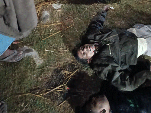 लखीमपुर में कार नहर में गिरी, 5 की मौत:गेट लॉक होने से अंदर छटपटाते रहे, रस्सी से खींचकर निकाला, शादी से लौट रहे थे