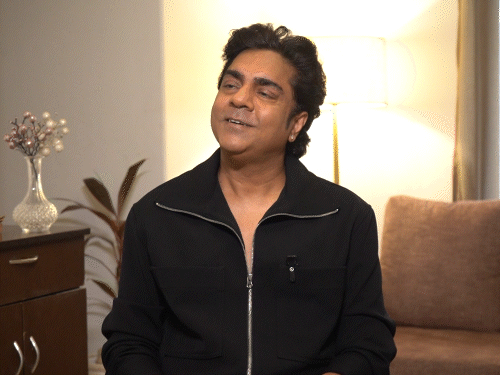 ‘इंडस्ट्री का सच है कास्टिंग काउच’:सिंगर विपिन बोले मेरी बेटी को भी सहना पड़ा; हनी सिंह के साथ कोलैब अद्भुत,गजल हिप-हॉप के साथ सुना जाएगा