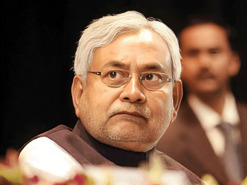 नीतीश के साथ हत्या के आरोपी रहे हैं दुलारचंद:लालू ने नीतीश को कहा था- उसे भाव मत दो; फिर भी मिले, उसी चुनाव में मर्डर