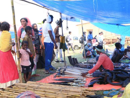 ​​​​​​​लुगुबाबा के दर्शन को उमड़ा श्रद्धालुओं का सैलाब:देश-विदेश से पहुंच रहे श्रद्धालु, अब तक एक लाख से अधिक लोगों ने किए बाबा के दर्शन