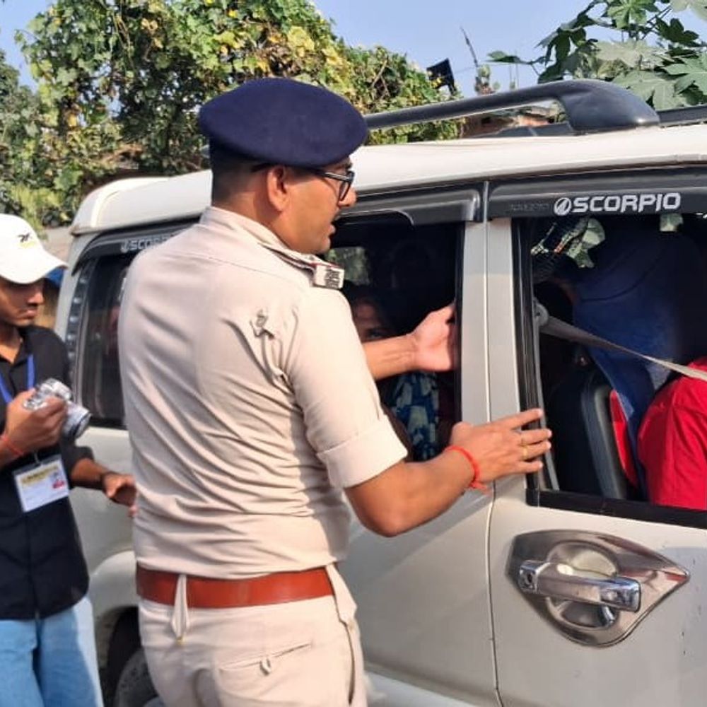 सीवान में 95 लाख की अवैध शराब जब्त:नोडल पदाधिकारी बोले- कैंडिडेट मतदाताओं को लुभाने का न करें प्रयास, होगी कार्रवाई