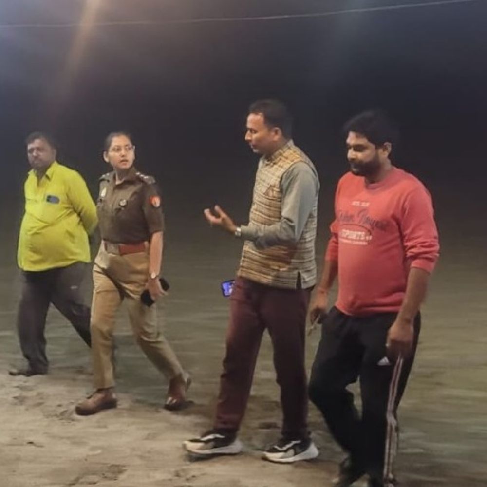 कार्तिक पूर्णिमा स्नान की तैयारी, क्षेत्राधिकारी ने किया घाट निरीक्षण:बागपत में सुरक्षा और व्यवस्थाओं का लिया जायजा