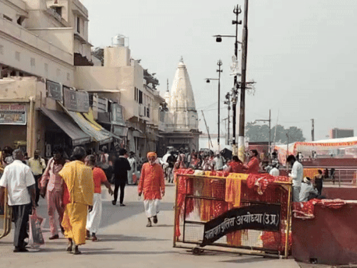 कार्तिक पूर्णिमा स्नान 5 नवंबर को, लाखों श्रद्धालु पहुंचे:5 जोन में मेला क्षेत्र,ड्रोन और CCTV से होगी भीड़ की निगरानी,अर्धसैनिक बल तैनात