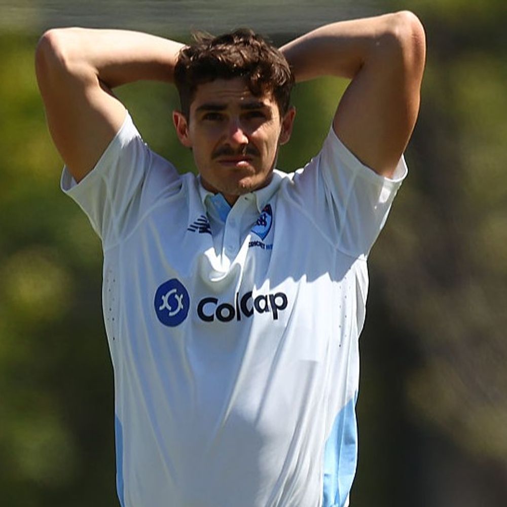 एशेज से पहले ऑस्ट्रेलियाई पेसर शॉन एबॉट चोटिल:पहले टेस्ट से बाहर हुए, जोश हेजलवुड फिट; 21 नवंबर को पर्थ में मुकाबला