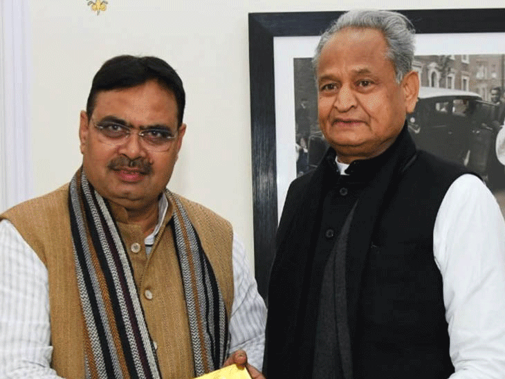 गहलोत ने हरमाड़ा-हादसे के बाद अब सीएम को लिखा पत्र:मुख्यमंत्री भजनलाल शर्मा से तत्काल राहत राशि जारी करने की मांग