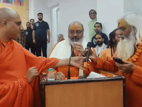 यति नरसिंहानंद बोले- इस्लाम को धरती से खत्म कर देंगे:लंदन के बाद न्यूयार्क का मेयर मुसलमान बन चुका है, अब महाविनाश की बेला है