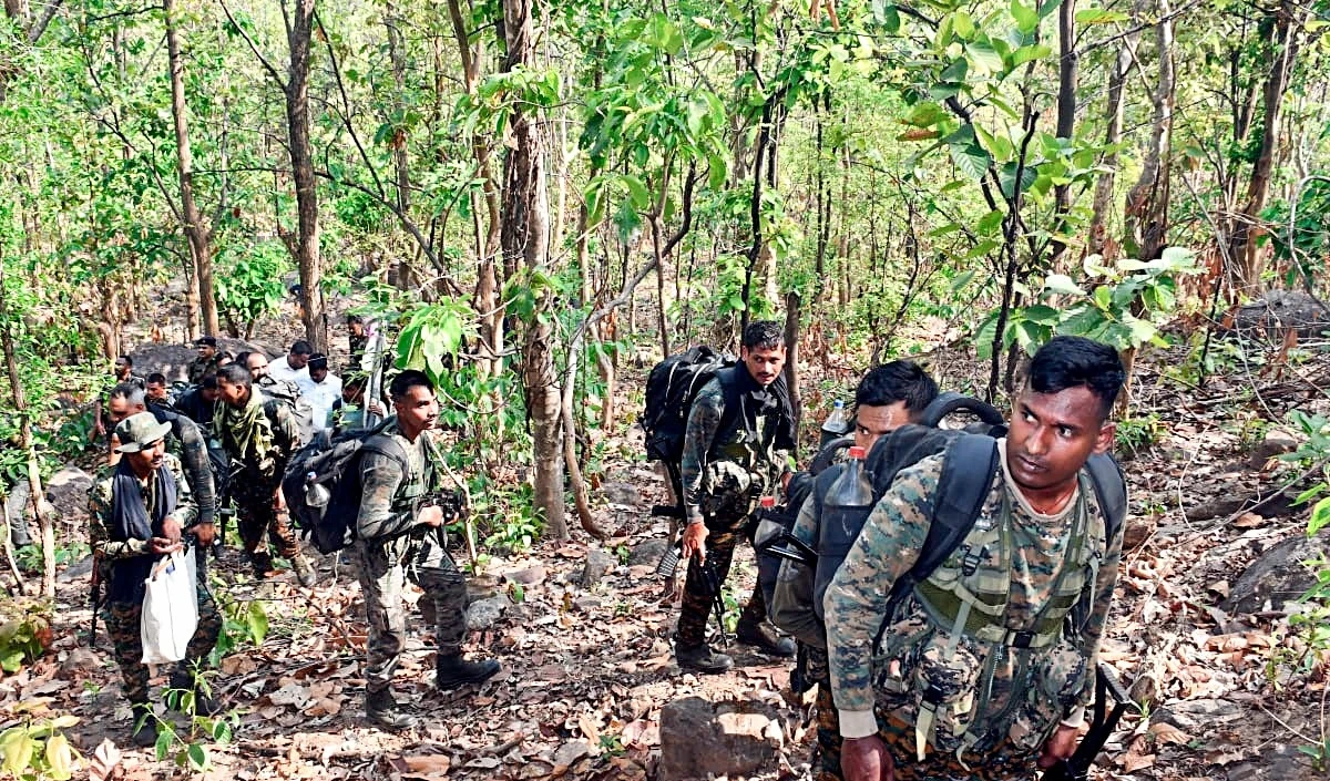 लाल आतंक का सरगना हिडमा मारा गया, 26 बड़े हमलों को दिया था अंजाम, आंध्र पुलिस सफल ऑपरेशन चला किया काम तमाम