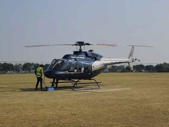 इंदौर-उज्जैन-ओंकारेश्वर की यात्रा कराने वाला हेलीकॉप्टर सेकंड हैंड:संचालक कंपनी बोली-यात्रियों को प्रोत्साहित करने के लिए टिकट की कीमत कम रखी गई