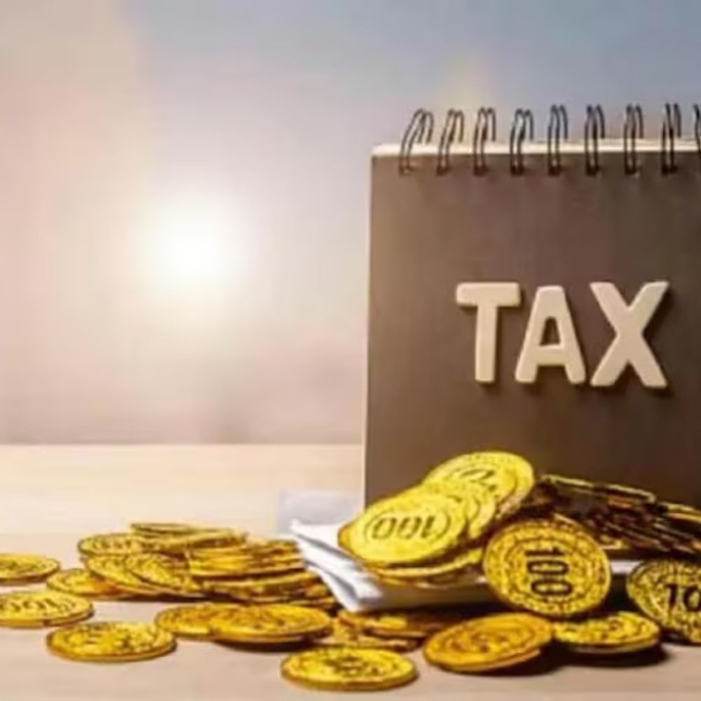 टैक्स कलेक्शन 7% बढ़ा लेकिन रिफंड्स 17.7% कम हुए:अप्रैल-अक्टूबर में ₹12.92 लाख करोड़ नेट कलेक्शन; सैलरीड और स्मॉल बिजनेस में बेहतर कमाई का संकेत