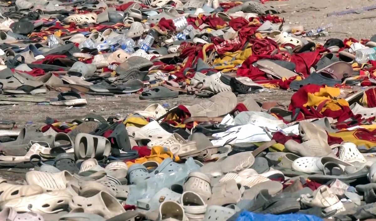 एकादशी पर उमड़ी भीड़ बनी काल, आंध्र प्रदेश के मंदिर में भगदड़ से 9 की मौत, कई जख्मी