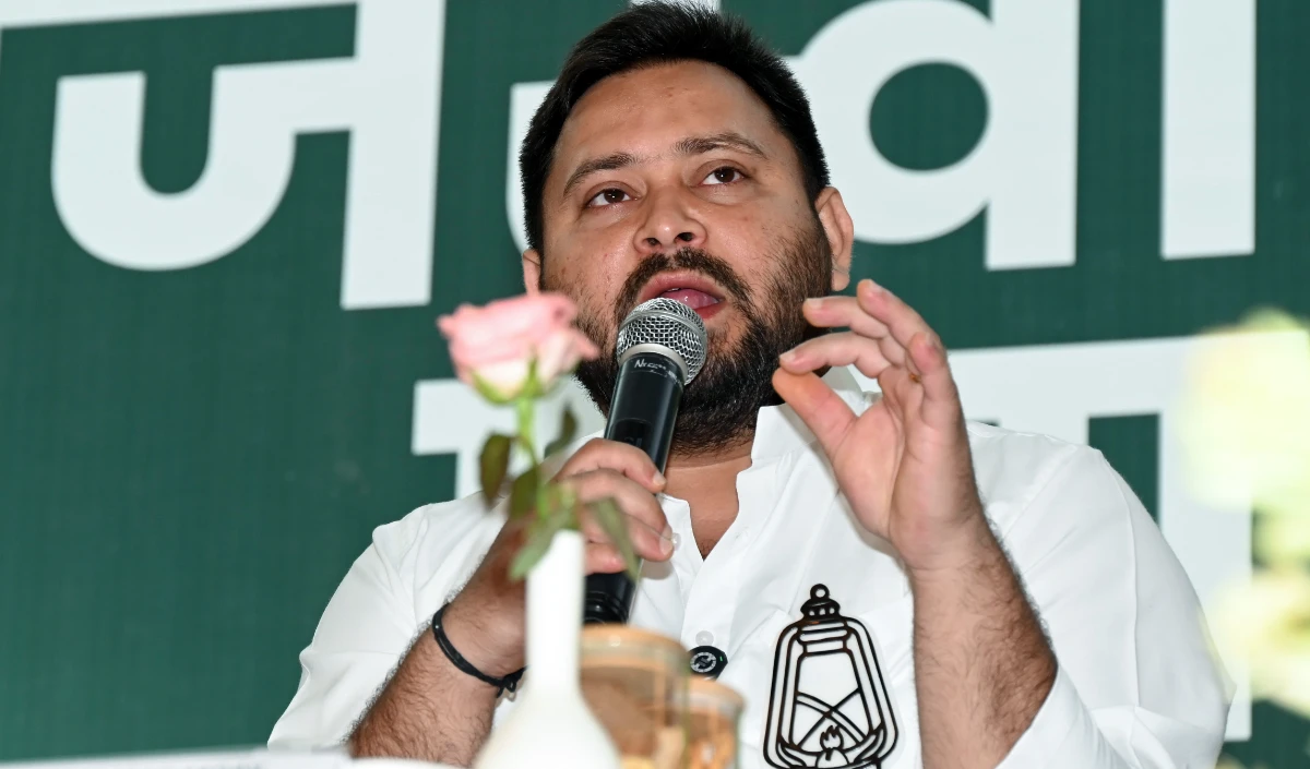 बिहार डबल मर्डर: तेजस्वी का आरोप, सत्ता संरक्षित अपराधी कर रहे खून-खराबा, मोदी पर साधा निशाना