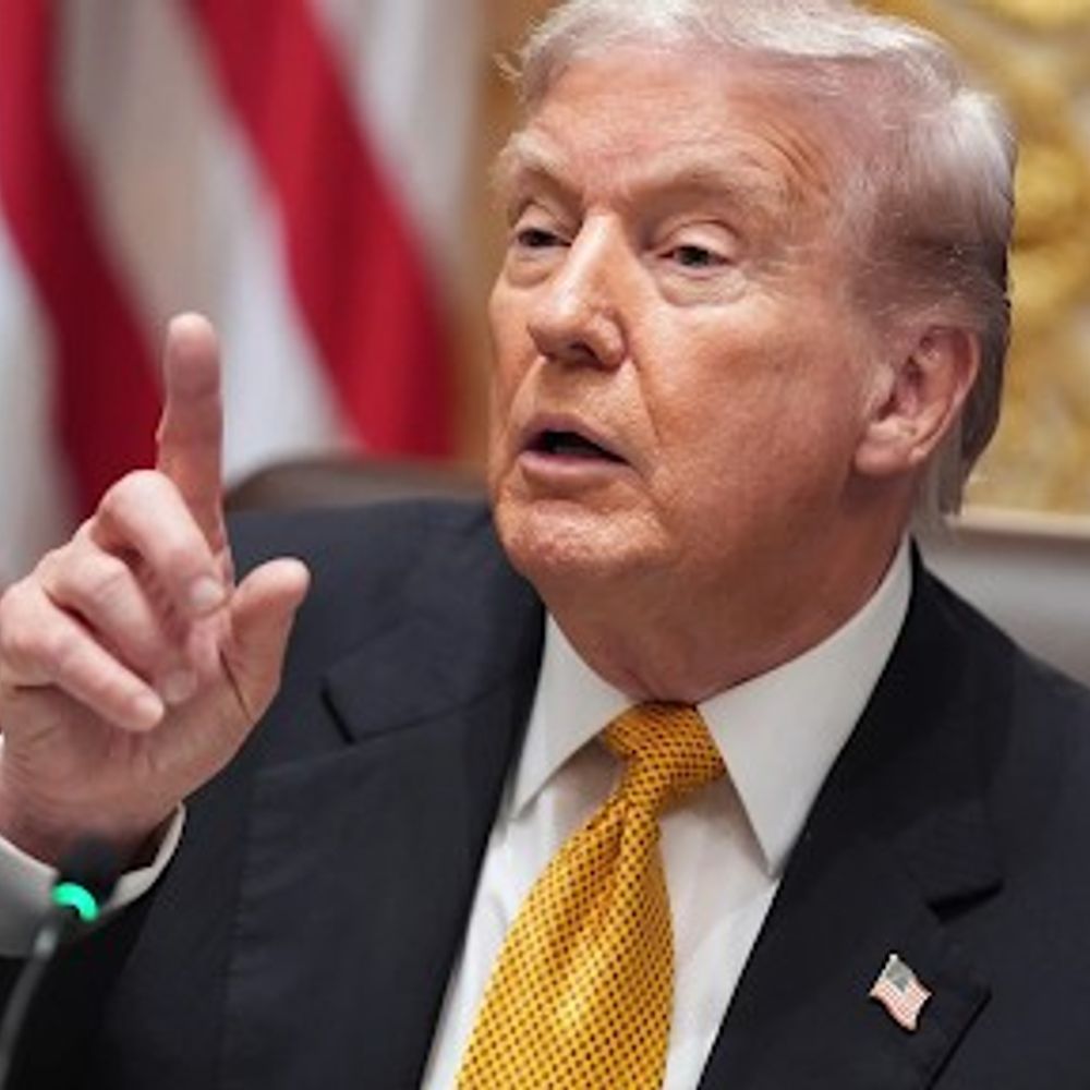 BBC की ट्रम्प से माफी, मुआवजा देने से इनकार किया:कहा- राष्ट्रपति को कोई नुकसान नहीं; एडिटेड वीडियो चलाने पर ₹8400 करोड़ का नोटिस मिला