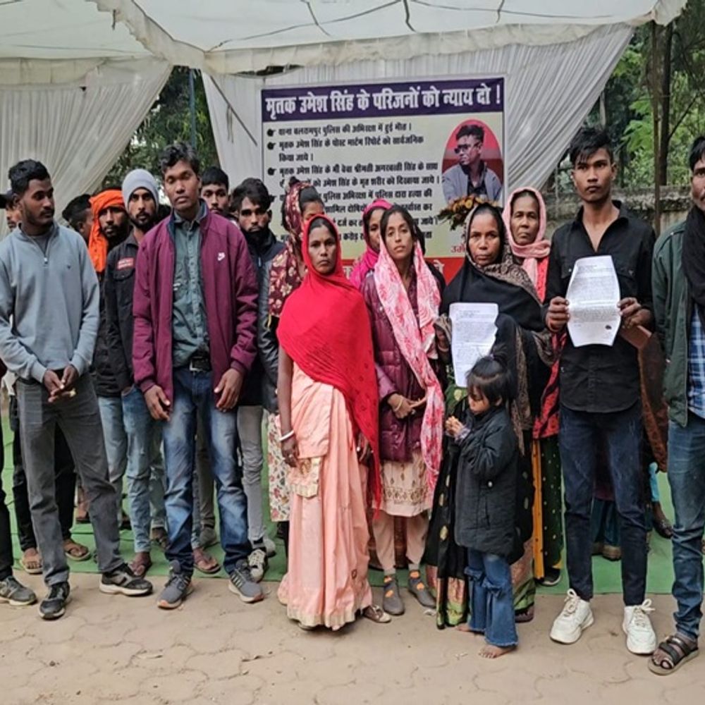 पुलिस कस्टडी में मौत,छठवें दिन भी नहीं हुआ अंतिम संस्कार:परिजनों ने एक करोड़ मुआवजा मांगा, मांगों को लेकर सीतापुर में धरने पर बैठे