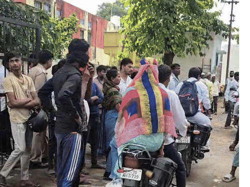 प्रयागराज के अनाथालय में ढाई साल की बच्ची की मौत:लावारिश मिली थी कुमकुम, पुलिस ने शव कब्जे में लेकर शुरू की पीएम कार्यवाही