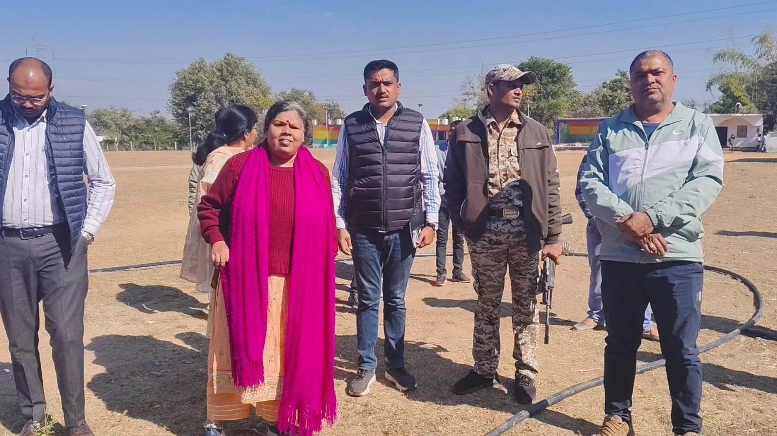 बैठक व्यवस्था और सोलर लाइट लगाने खर्च होंगे 15 लाख रुपए