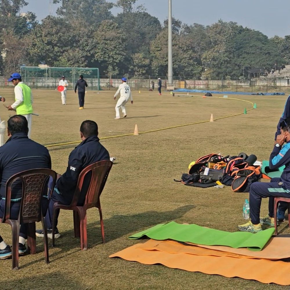 संजय सिंह स्टेडियम में कूच बिहार ट्रॉफी शुरू:हजारीबाग में अंडर-19 एलीट मैच का आगाज, क्रिकेट प्रेमियों में उत्साह